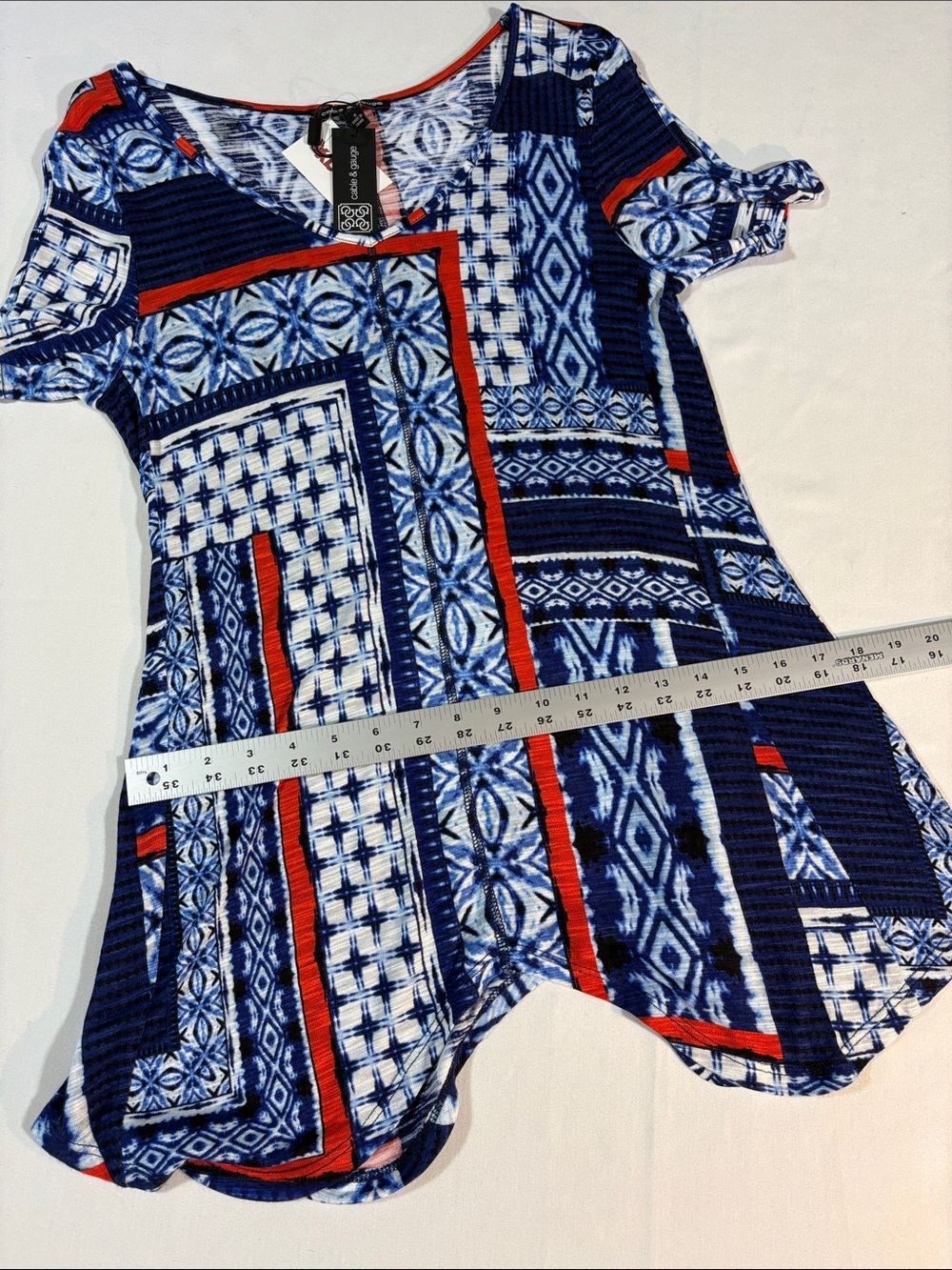 Cable & Gauge Red White Blue Patterned V-Neck Tunic Small - Picture 10 of 12